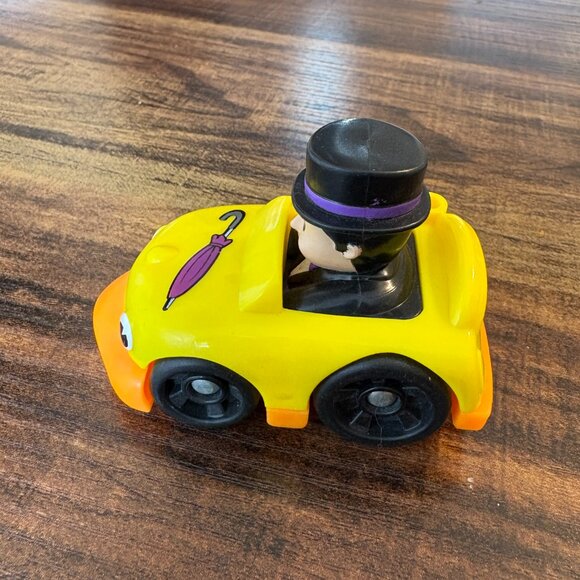 Little People DC Super Friends Penguin Duck Car Wheelies - Picture 4 of 6